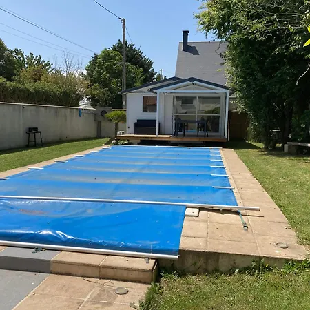 Chalet Entoure D'un Jardin Avec Piscne Privative Possible Demi Pension Feriehus